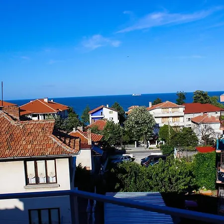Maris Guest house 2*