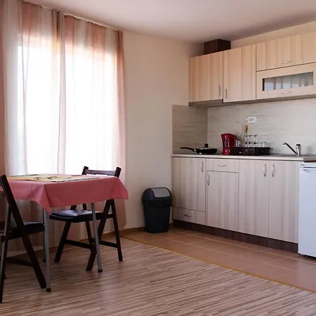 Maris Guest house