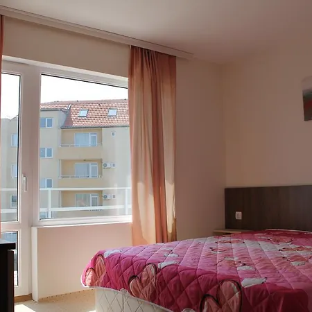 Guest house Maris Obzor
